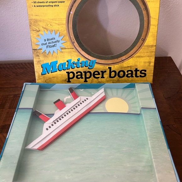 Making Paper Boats by  BRAND NEW SEALED BOX - Picture 4 of 6